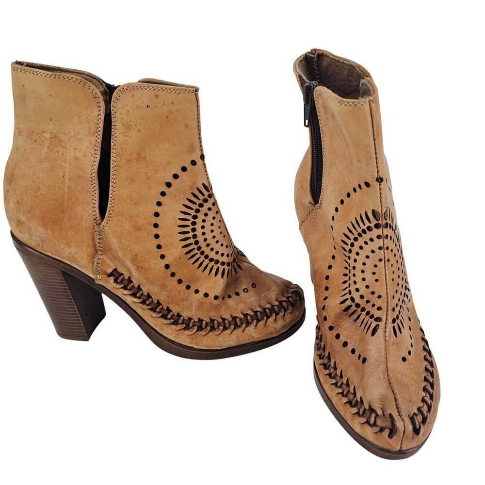 Maya Handmade Mexican Hand-Tooled leather ankle booties Western Boho Women's 5
